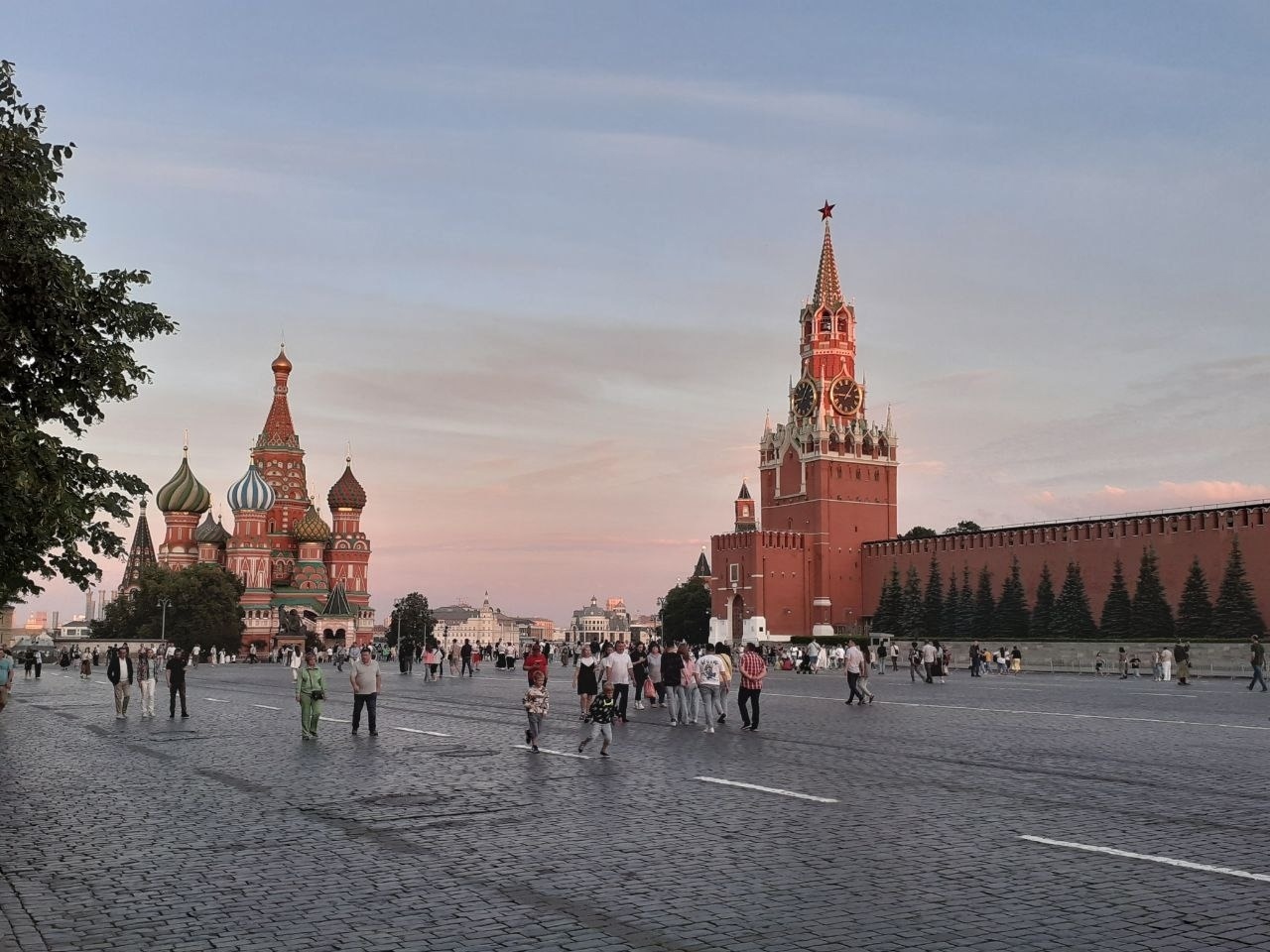 «Москва для любознательных: от динозавров до Кремля»