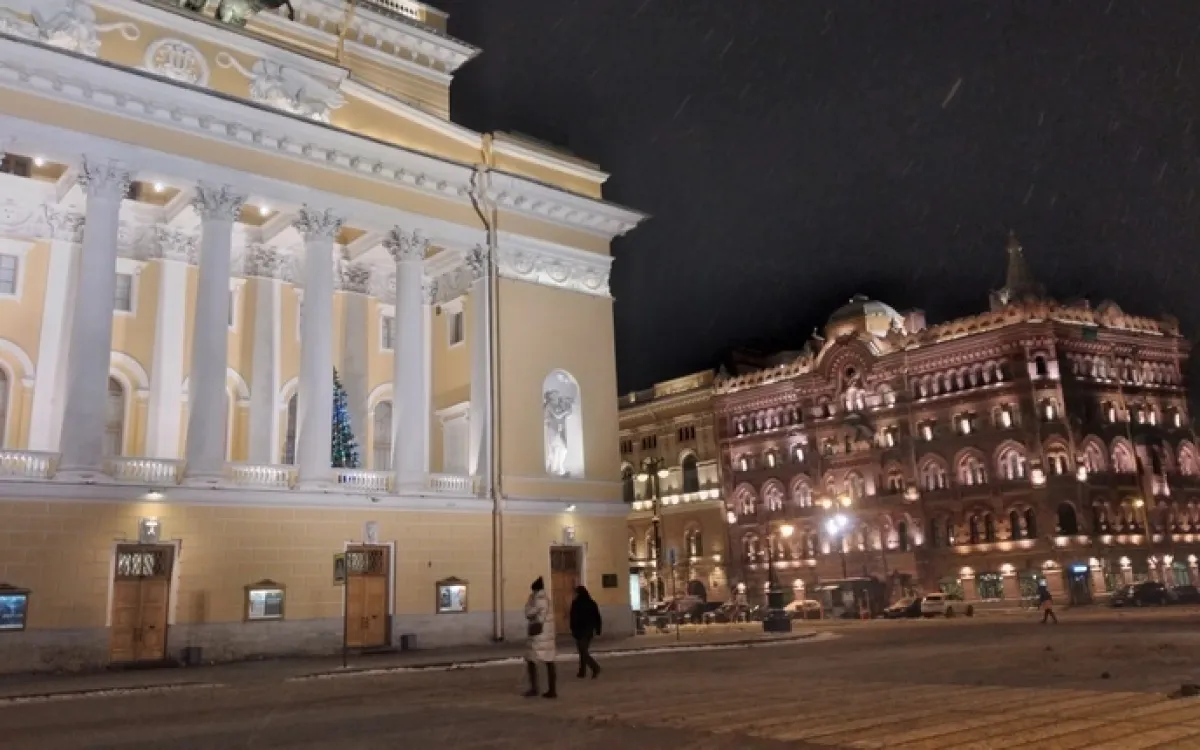 Новогодние узоры Санкт-Петербурга